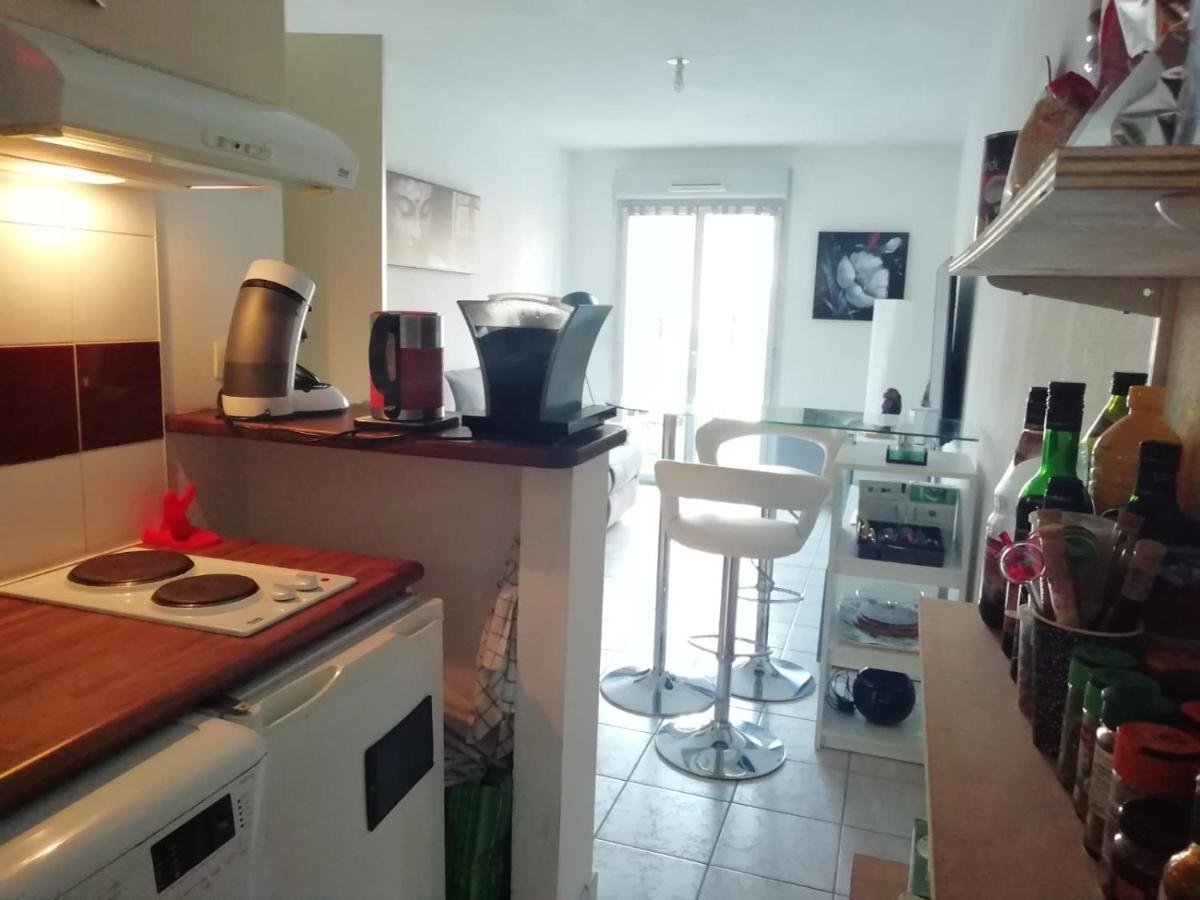 Appartement T2 En Residence Securisee Oloron-Sainte-Marie Extérieur photo